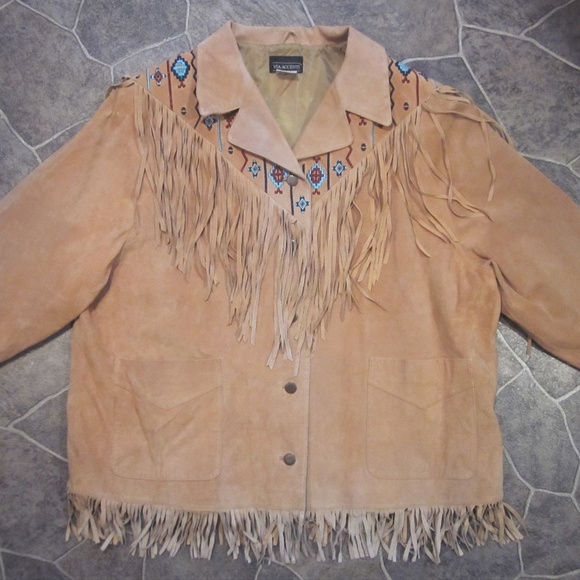 Via Accenti Other - Via Accenti Tan Suede Southwestern Fringe Jacket